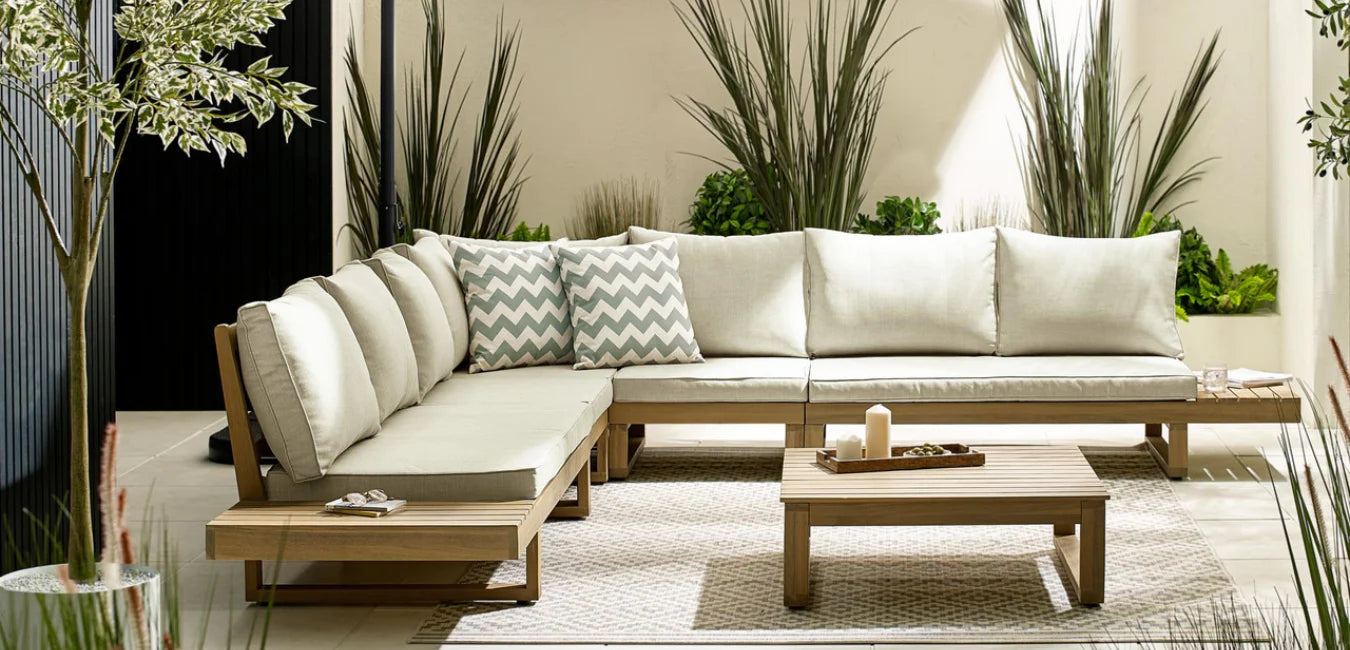 Outdoor Seating