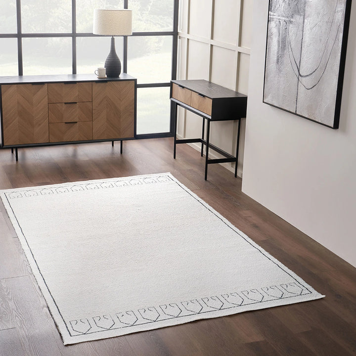 Indoor Outdoor Greek Key Design Rug - White