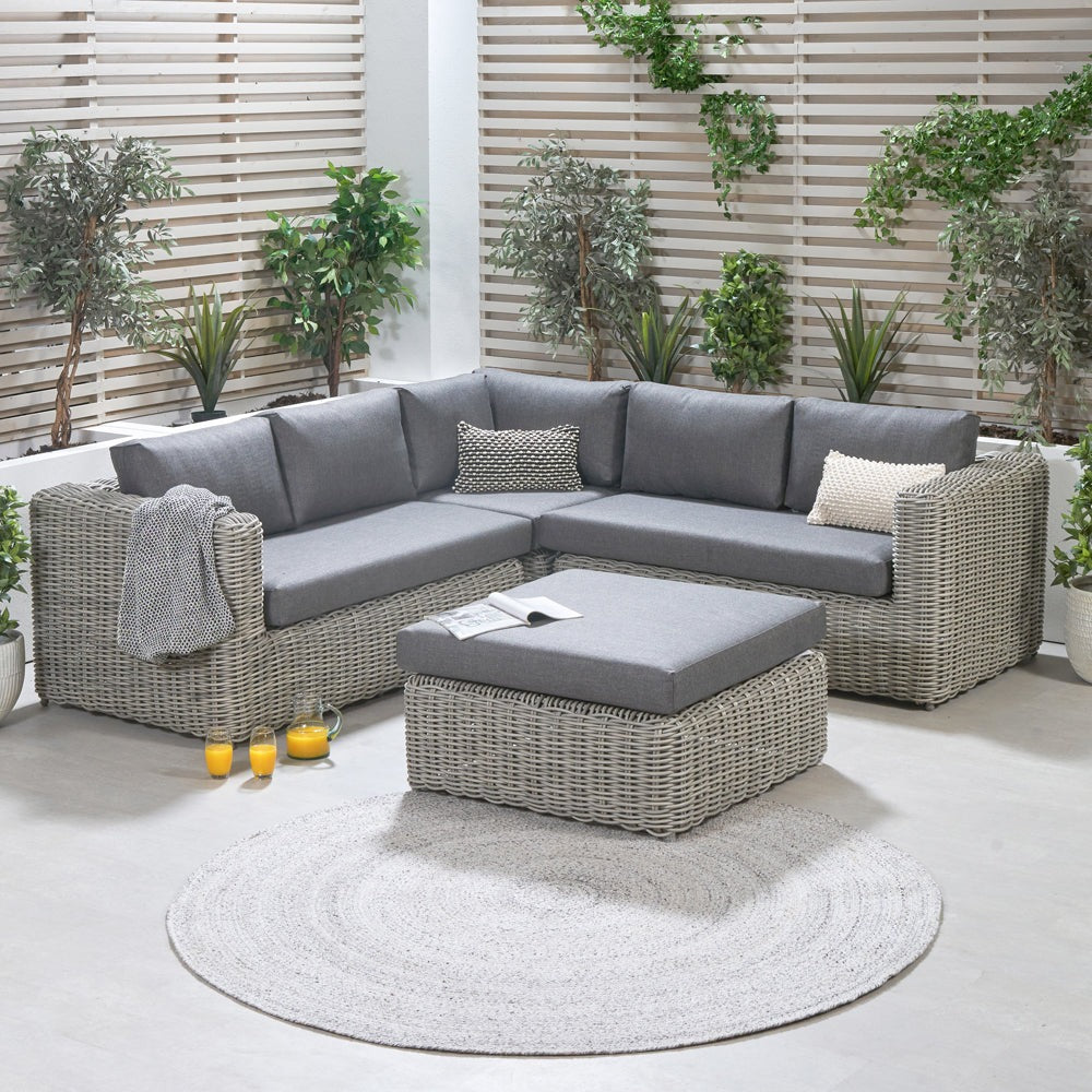 Olivia's Outdoor Roma Corner Set