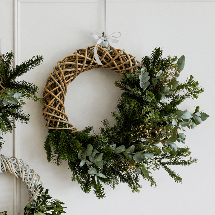 Rattan Wreath Ivyline 1