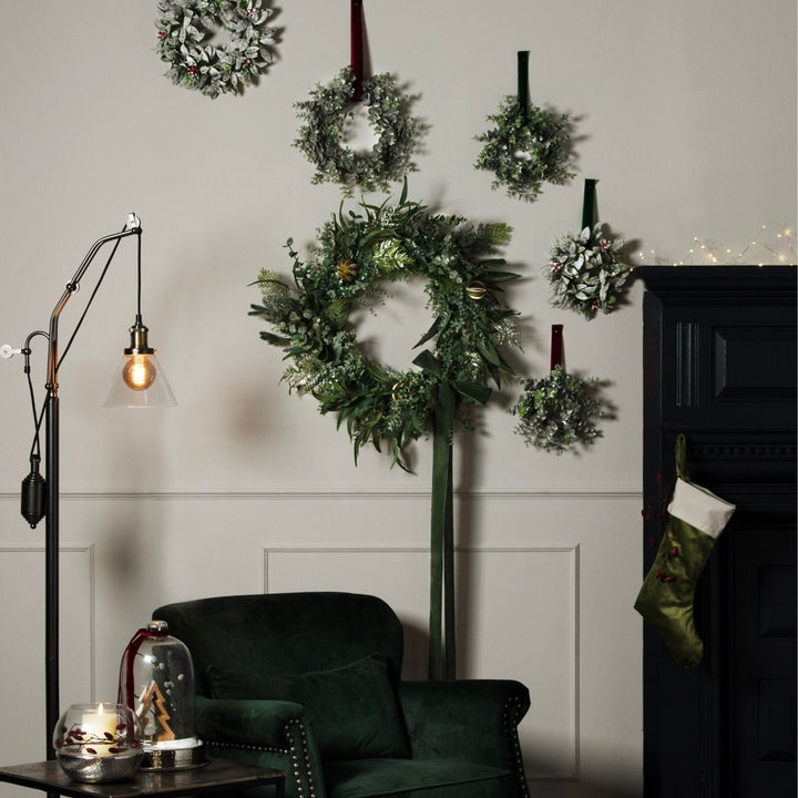 Frosted Eucalyptus Candle Wreath Hill 5