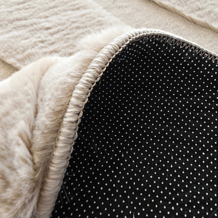 Sverre Pebble Rug - Beige