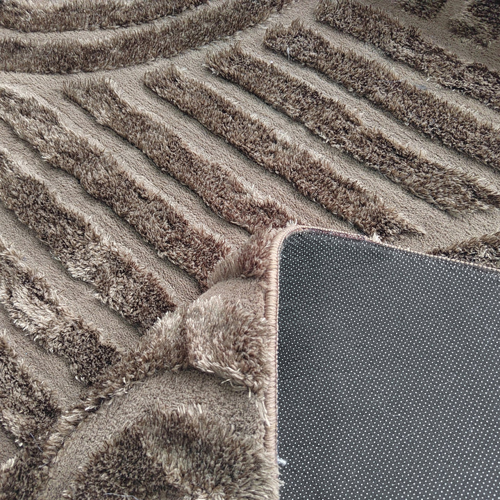 Liff Rug - Dark Brown