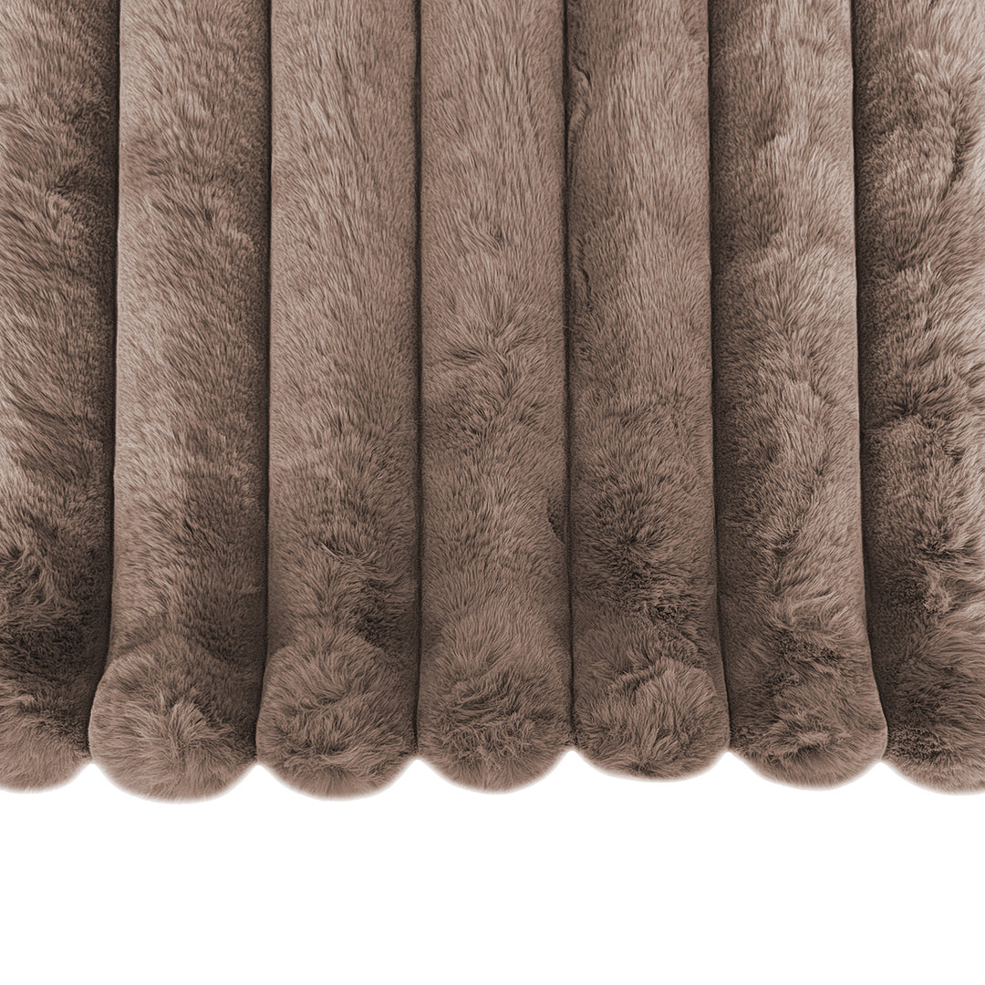 Chic Furenzo Throw - Taupe