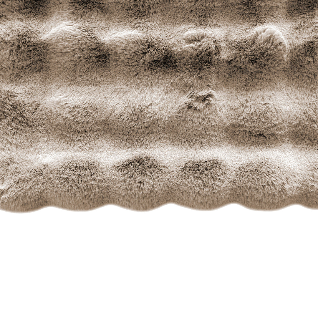 Nordic Plush Throw - Beige