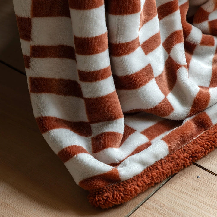 Lohko Sherpa Throw - Nutmeg