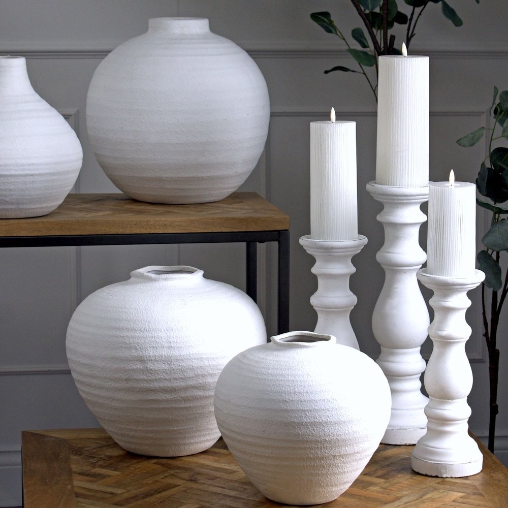  Hill-Hill Interiors Regola Matt Ceramic Vase in White-White 741 