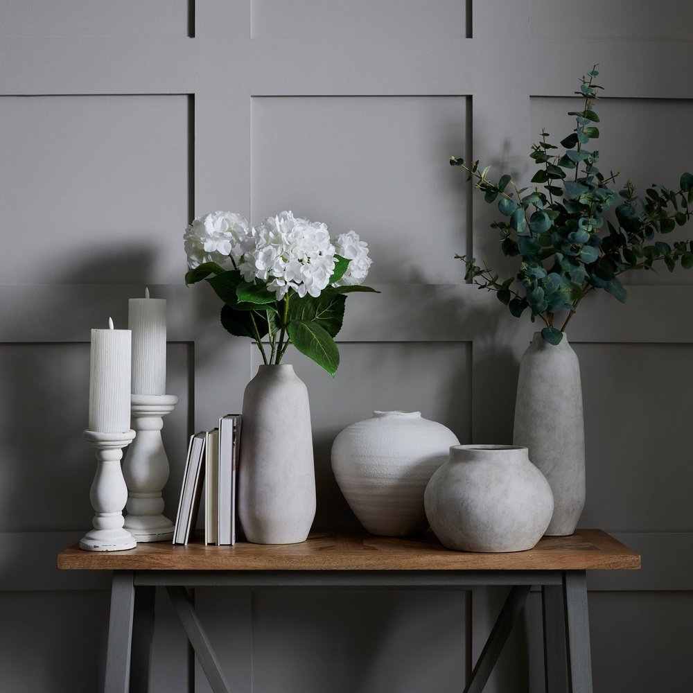  Hill-Hill Interiors Regola Matt Ceramic Vase in White-White 509 