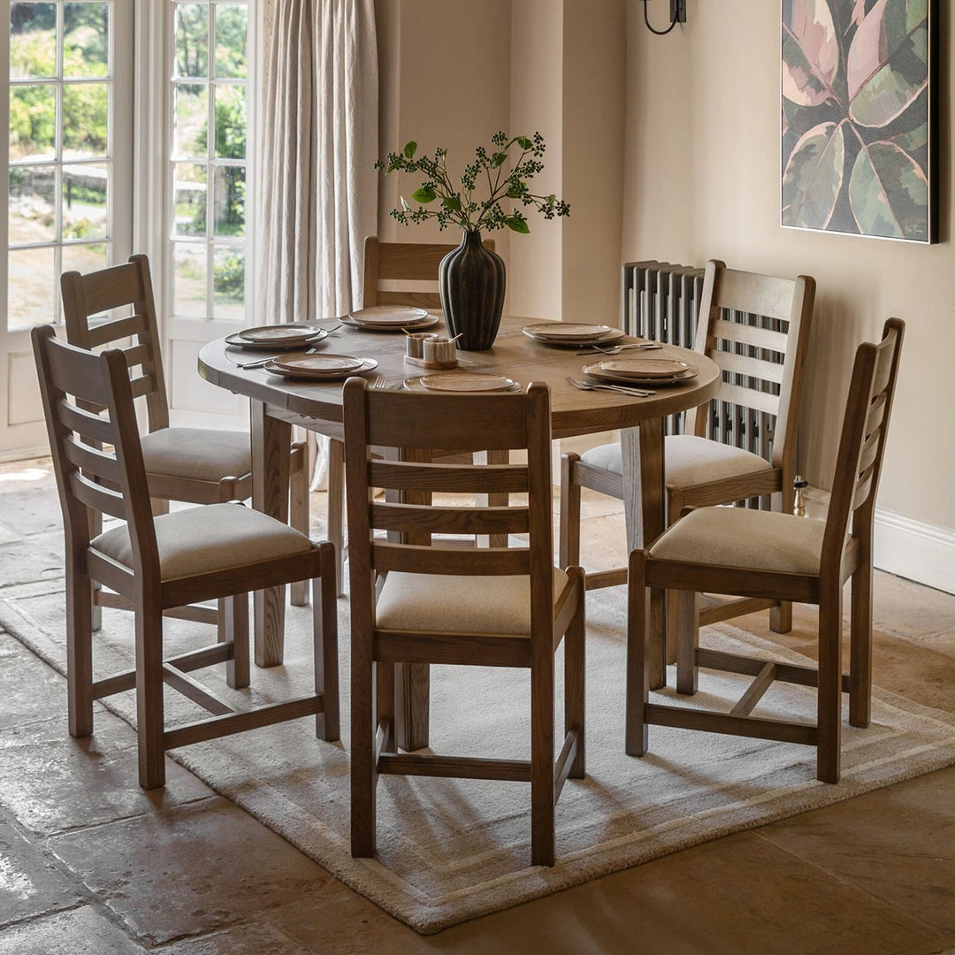 Hardwick Round Extendable Dining Table - Natural