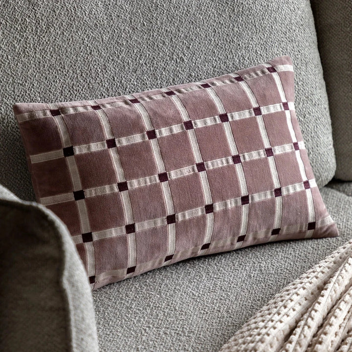 Sana Velvet Cushion - Mauve