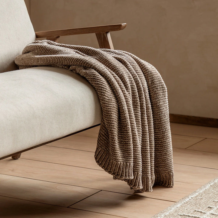 Dahlia Chunky Chenille Luxe Throw - Taupe