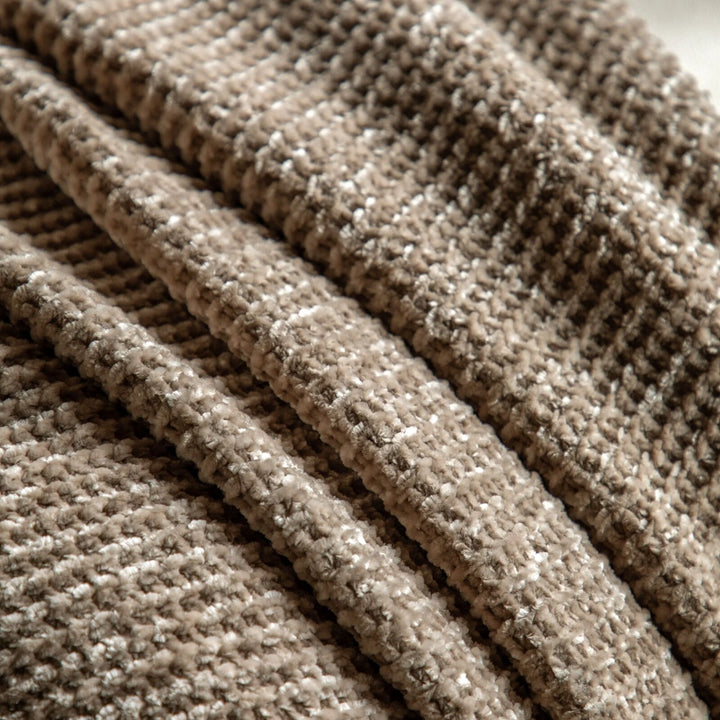 Dahlia Chunky Chenille Luxe Throw - Taupe