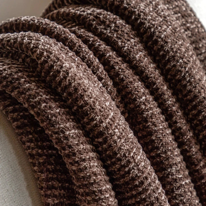 Dahlia Chunky Chenille Luxe Throw - Chocolate