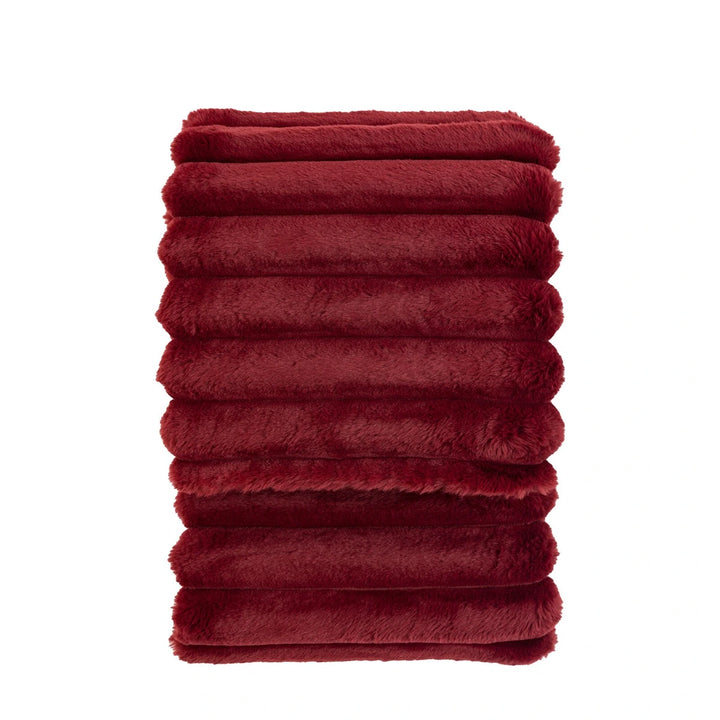 Ribbed Faux Fur Throw - Mulberry