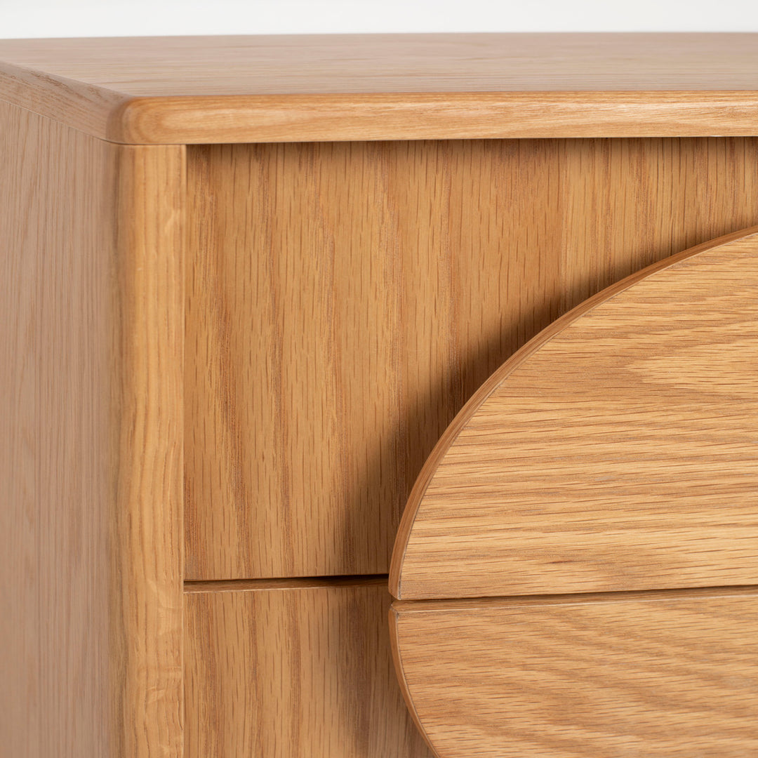 Groove Side Table / Bedside Table - Natural Oak Zuiver 5