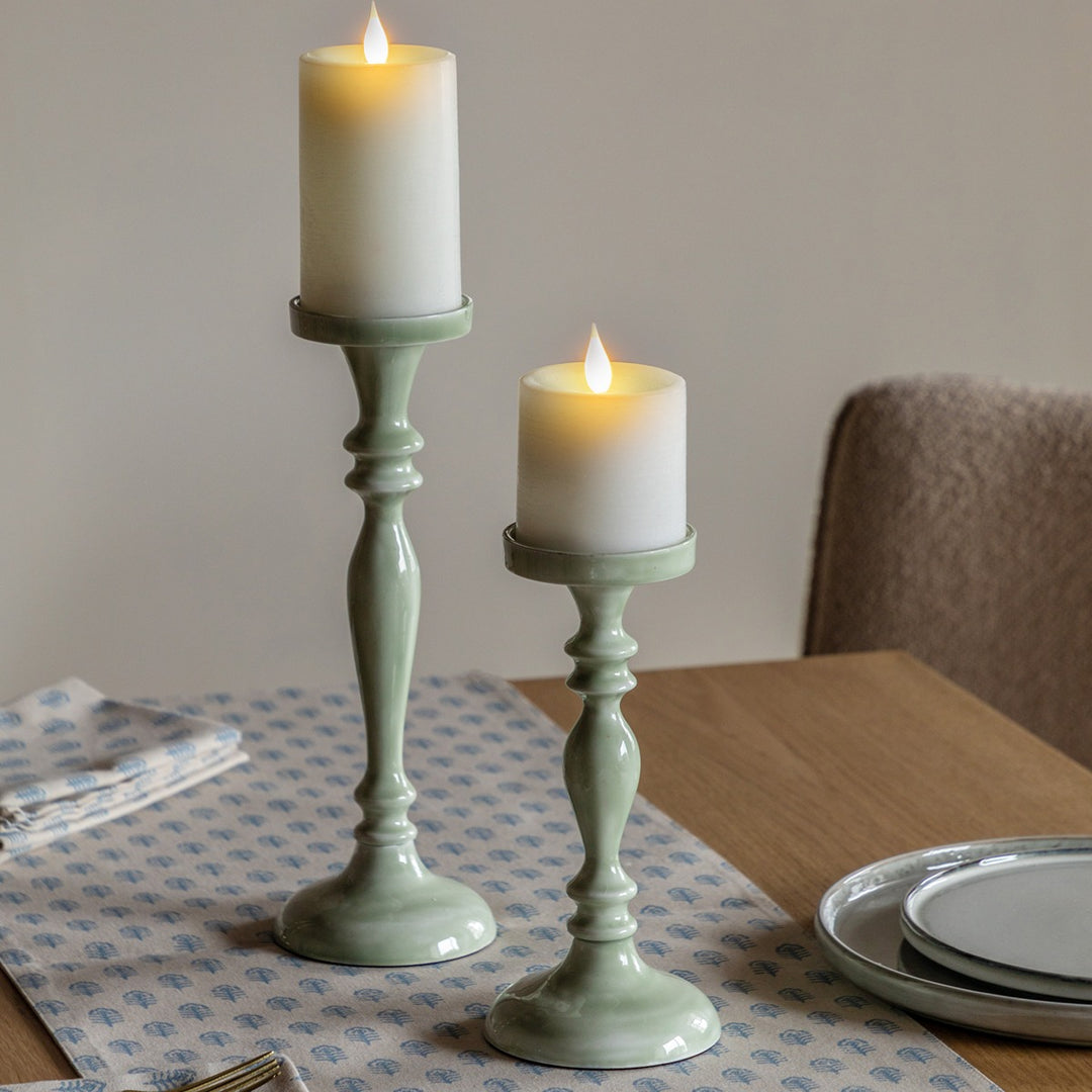 Alzira Set of 2  Candlesticks - Green