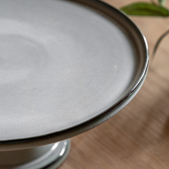 Reactive Glaze Cake Stand