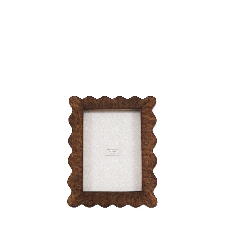 Ava Wooden Scallop Photo Frame