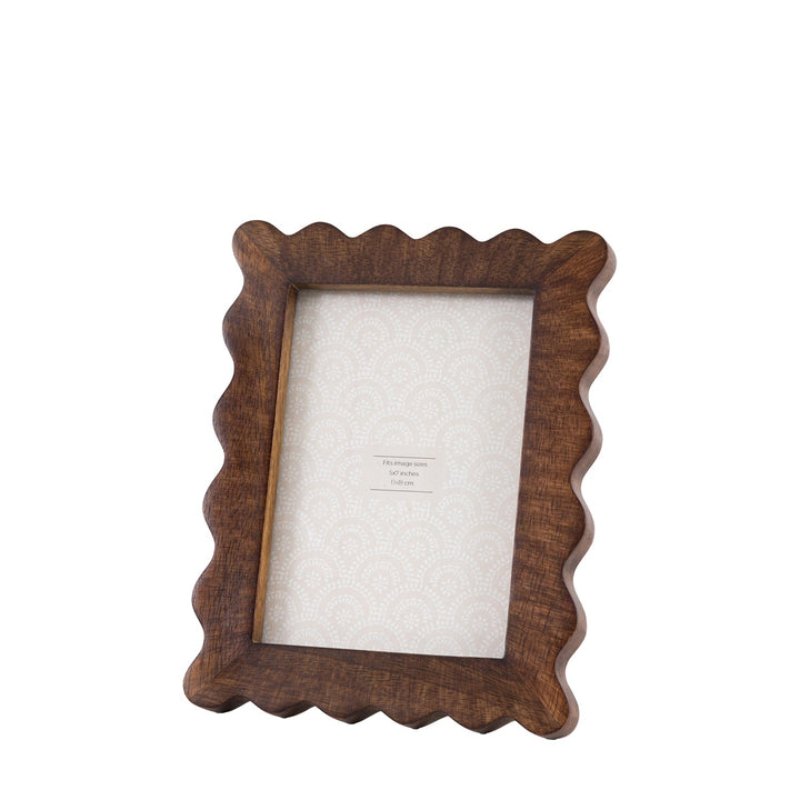Ava Wooden Scallop Photo Frame
