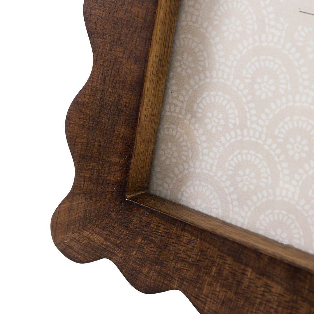 Ava Wooden Scallop Photo Frame