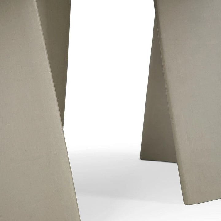 Canyon Outdoor Dining Table