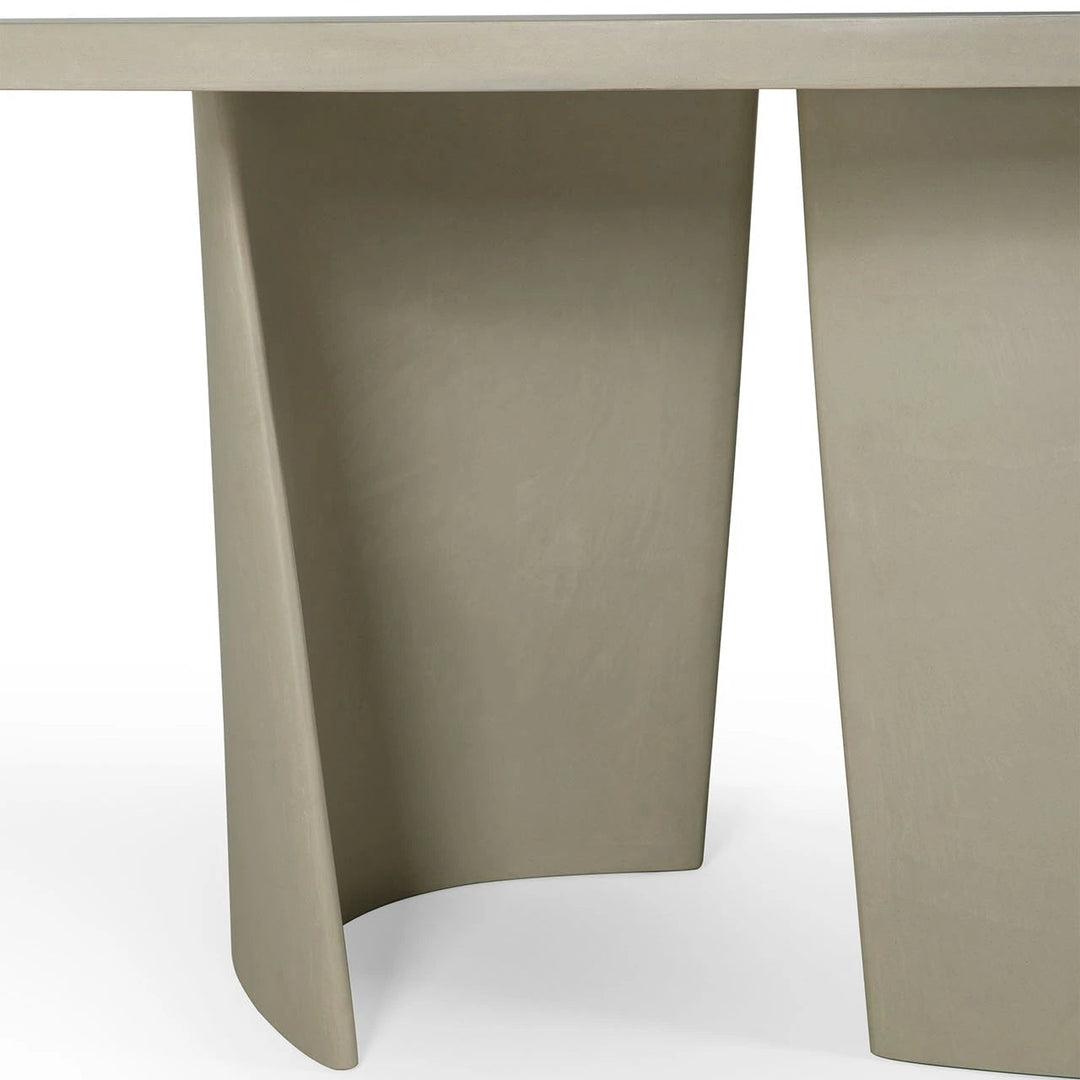 Canyon Outdoor Dining Table