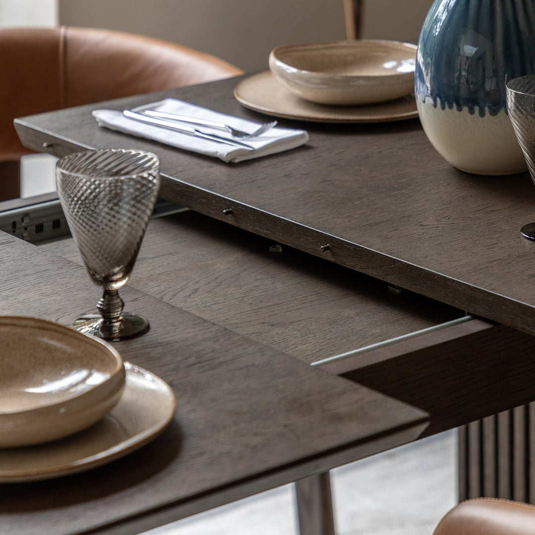 Onda Oval Extendable Dining Table