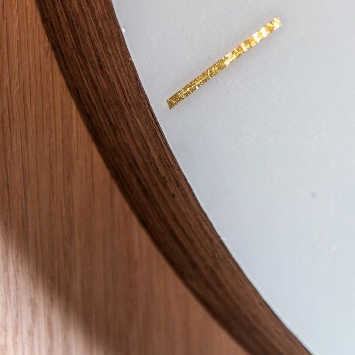 Greenwich Round Wall Clock - Snow White