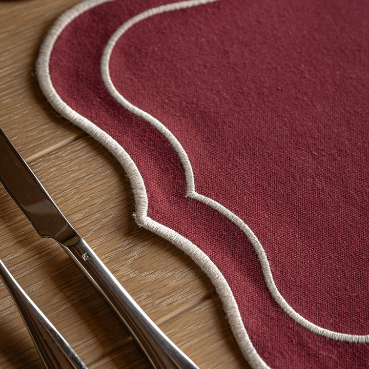 Heritage Set of 4 Scallop Placemats - Merlot