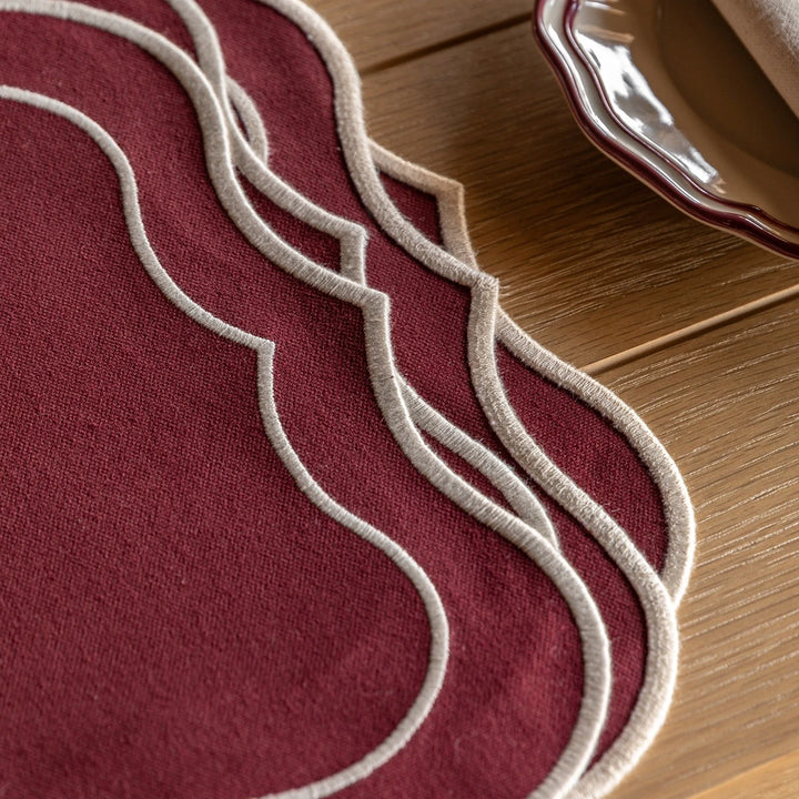 Heritage Set of 4 Scallop Placemats - Merlot