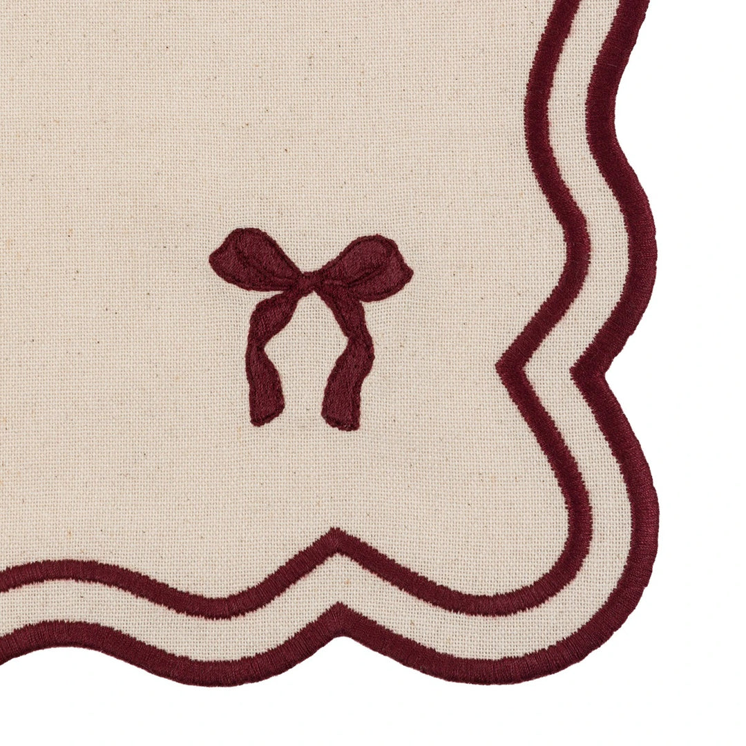 Heritage Set of 4 Scallop Bow Napkins