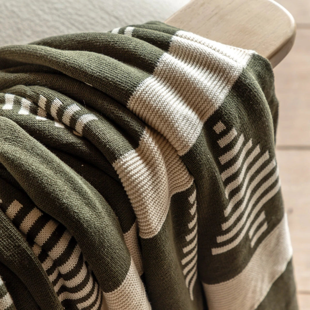 Woodland Tree Knit Throw