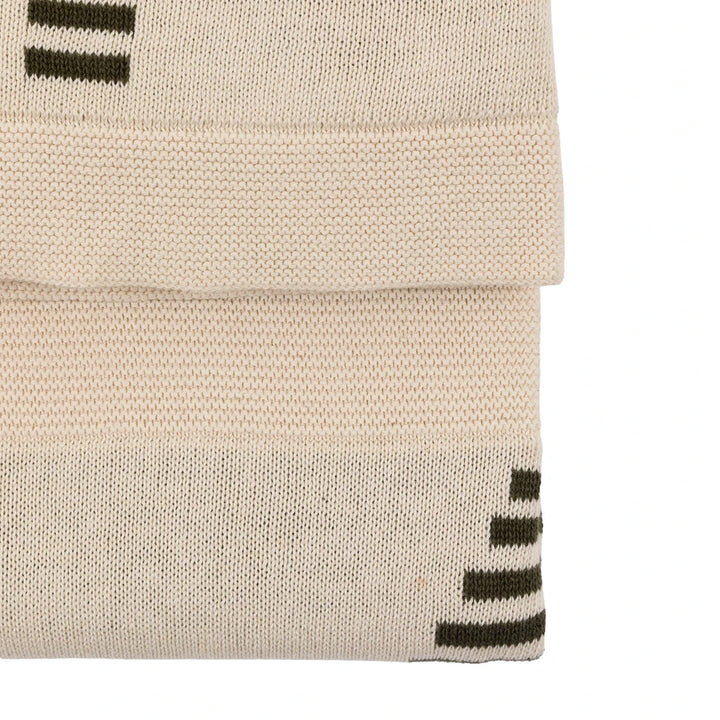 Woodland Tree Knit Throw
