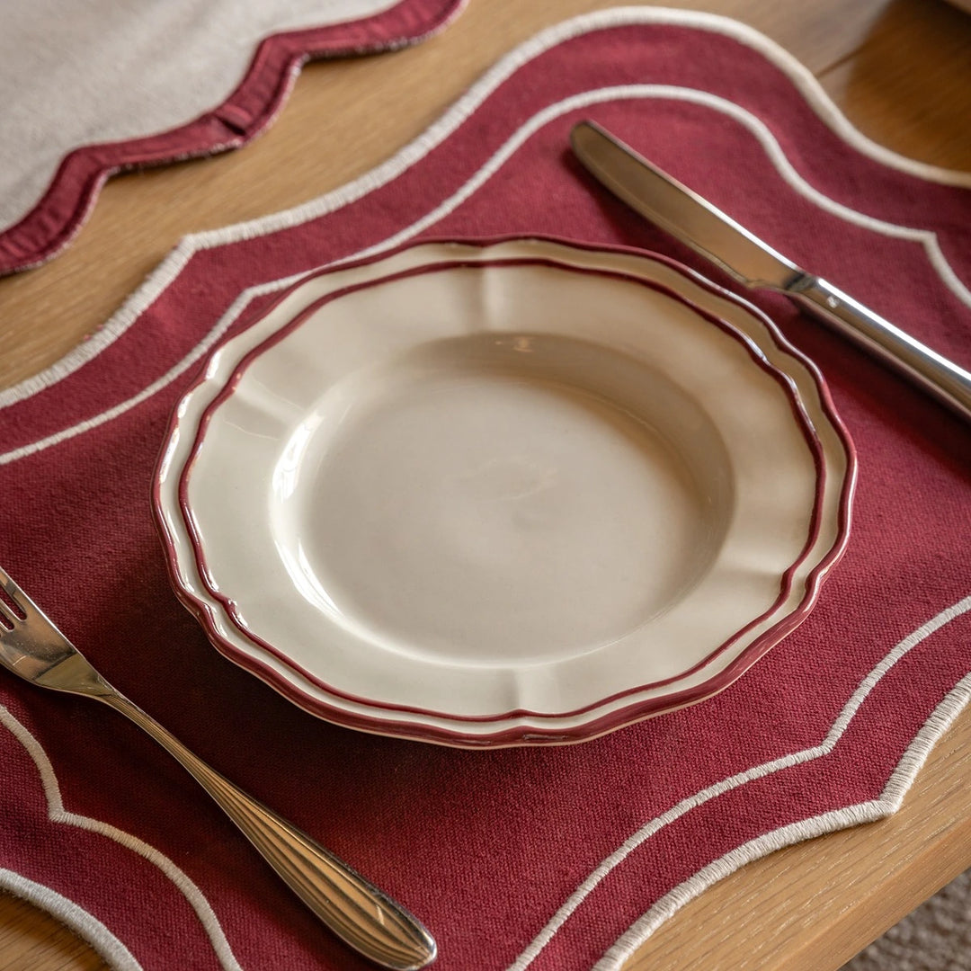 Heritage Set of 4 Scallop Side Plates - Red