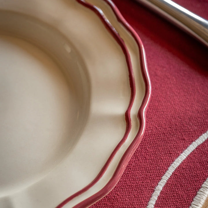 Heritage Set of 4 Scallop Side Plates - Red