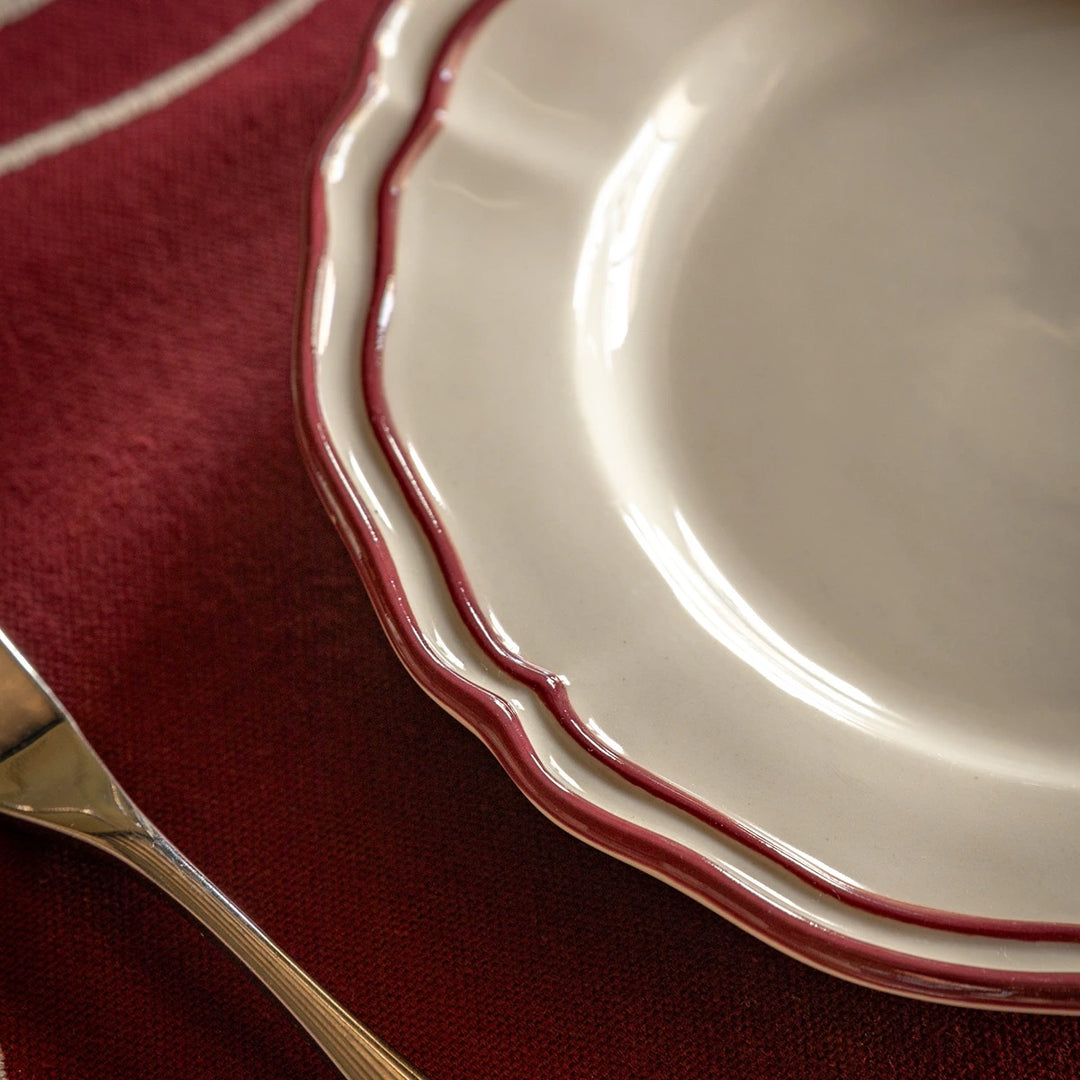 Heritage Set of 4 Scallop Side Plates - Red