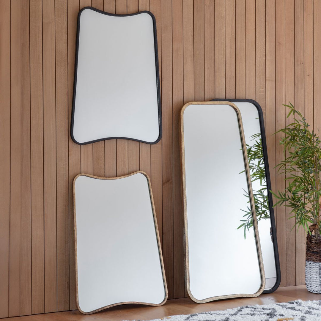 Kurva Wall Mirror 81x61cm - Gold