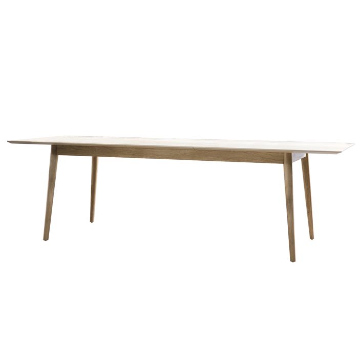 Gallery Interiors Milano 6-8 Seater Extending Scandi Dining Table in Oak