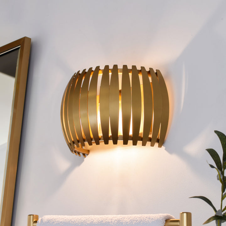 Dean IP65 Wall Lamp - Antique Brass