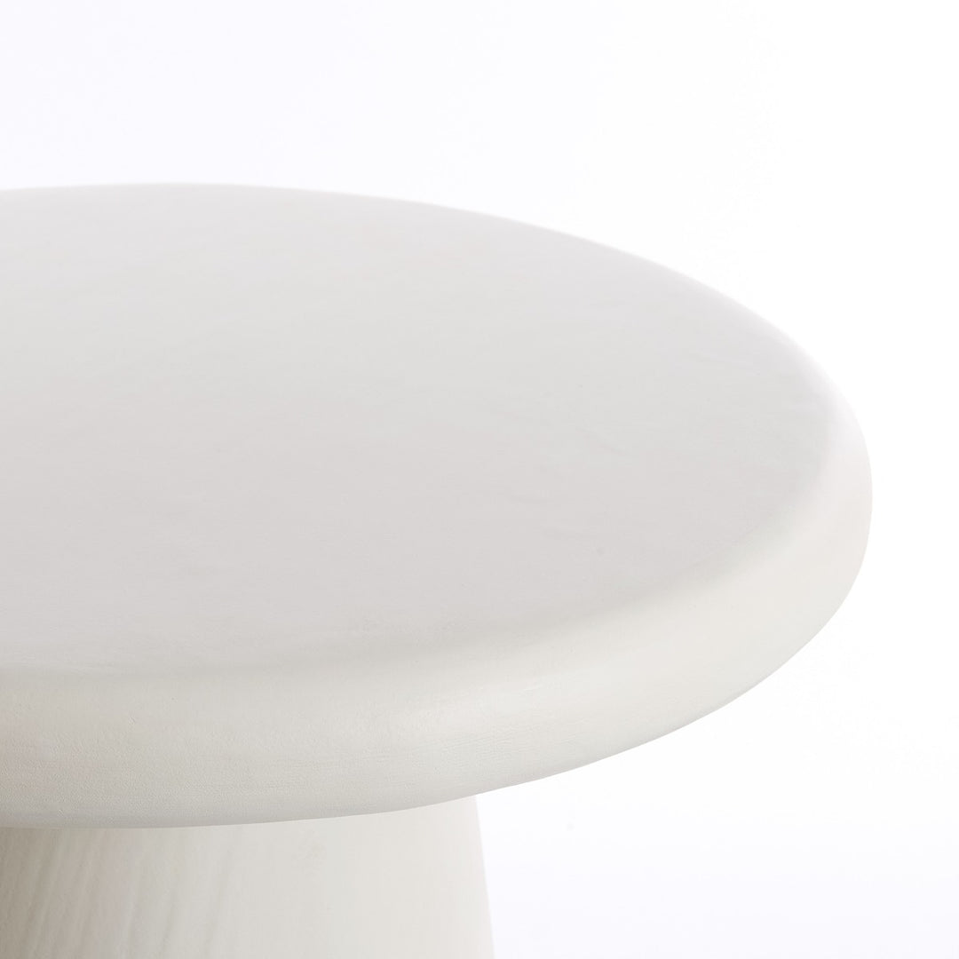 Kulona Round Coffee Table - Cream Light & Living 3