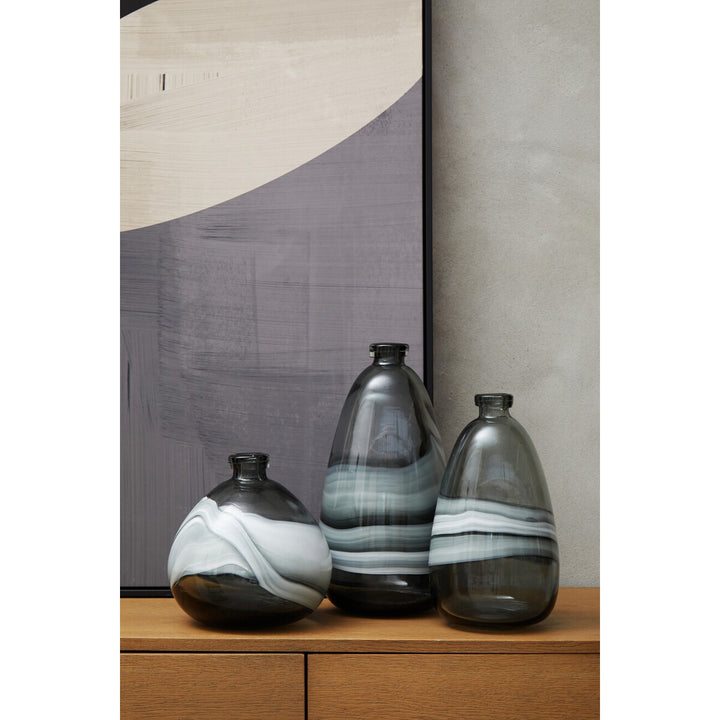 Halla Medium Bottle Vase - Grey Premier 7