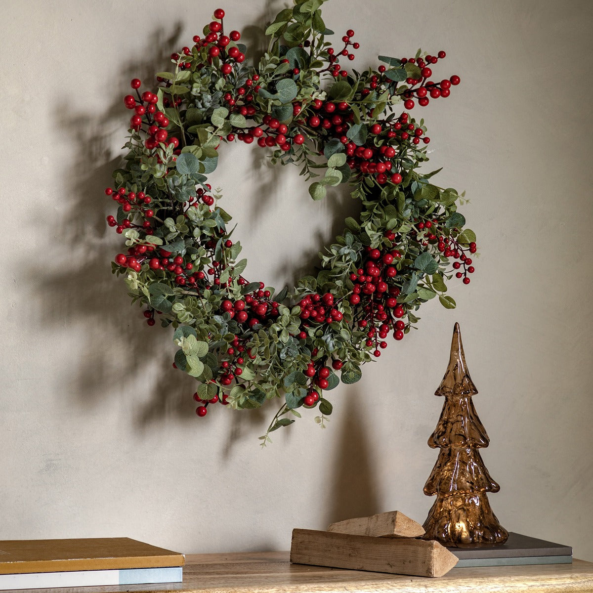 Gallery Interiors Windsor Wine Traditions Red Berry Wreath