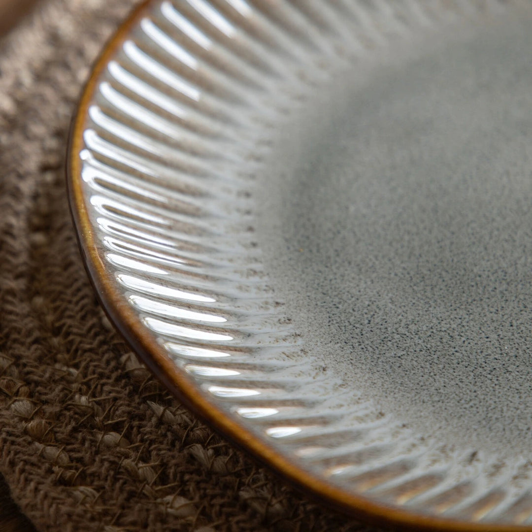 Organic Set of 4 Ridged Dinner Plate - Stone