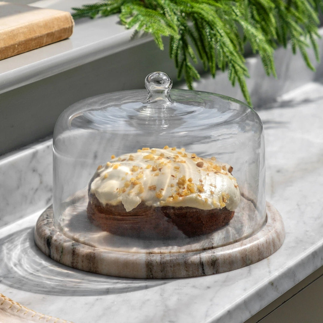 Nori Marble Cake Dome