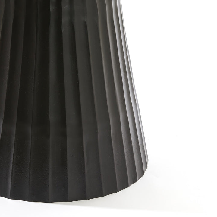 Rianne Marble Round Dining Table - Matte Black Light & Living 2