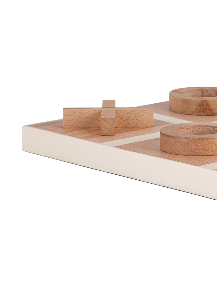 Marlborough Wood & Resin Noughts & Crosses Game