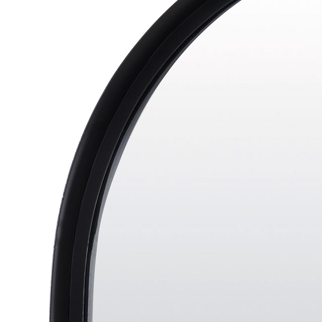 Feres Mirror - Black Light & Living 3