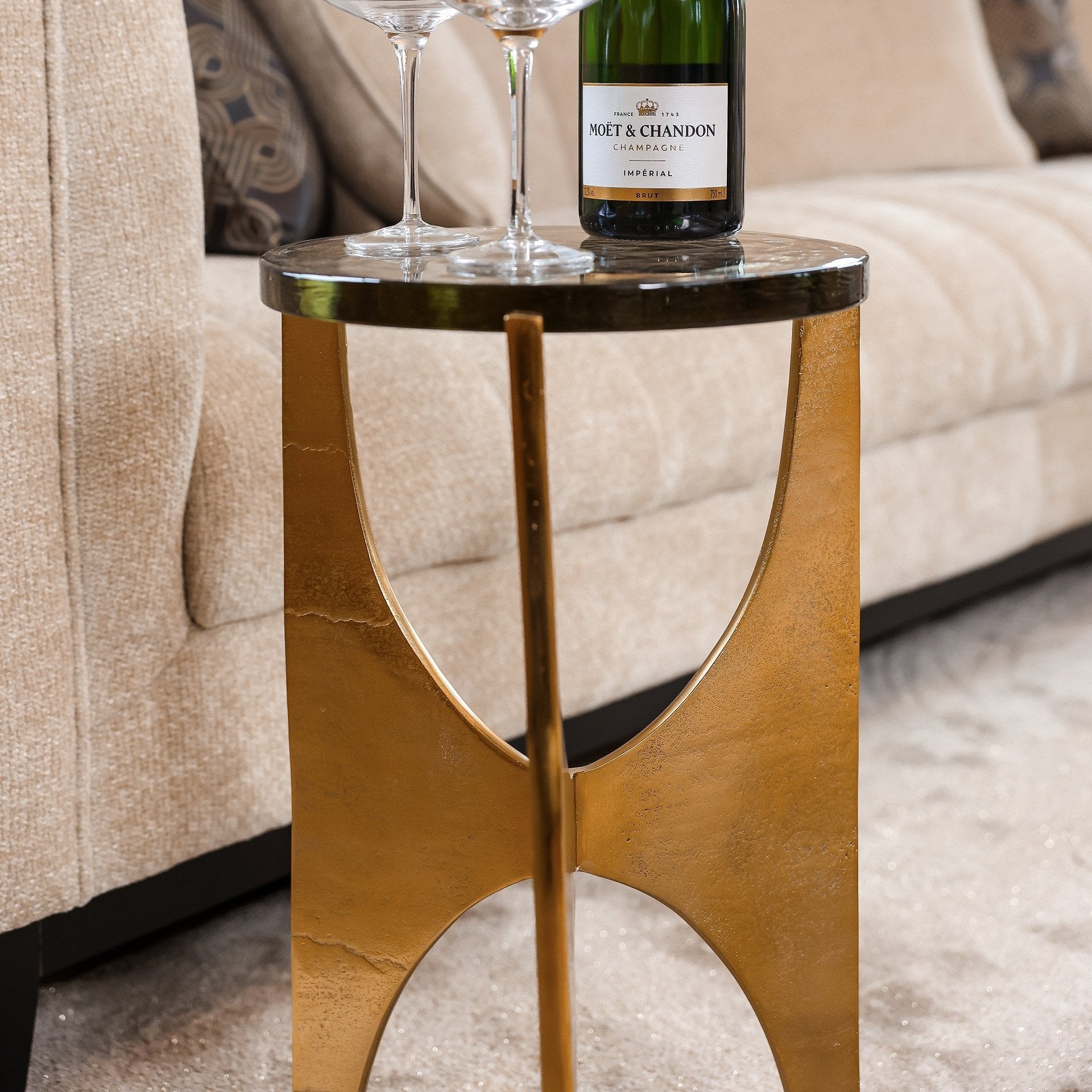 Richmond Interiors Avery End Table with Glass Top in Gold