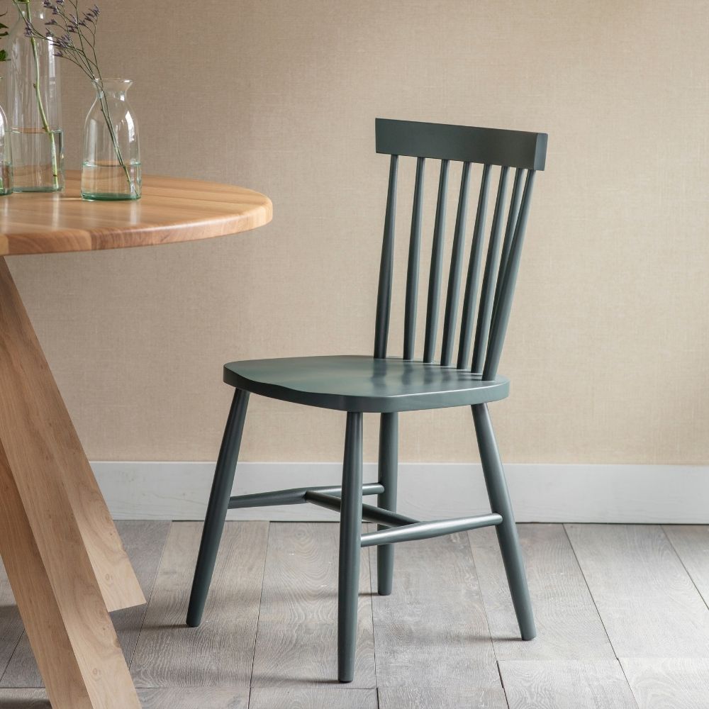 Garden Trading Spindle Back Chair in Forest Green