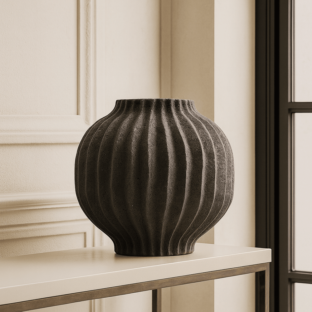 Fleuret Ii Vase - Black LiangAndEimil 2